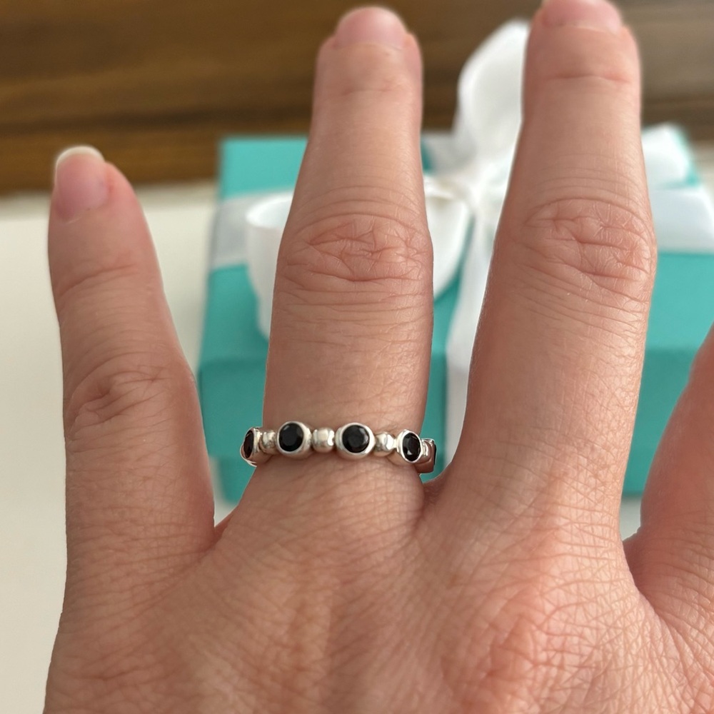 Tiffany & Co. Ziegfeld Black Spinel Ring size 5.5, Sterling Silver - Picture 4 of 6